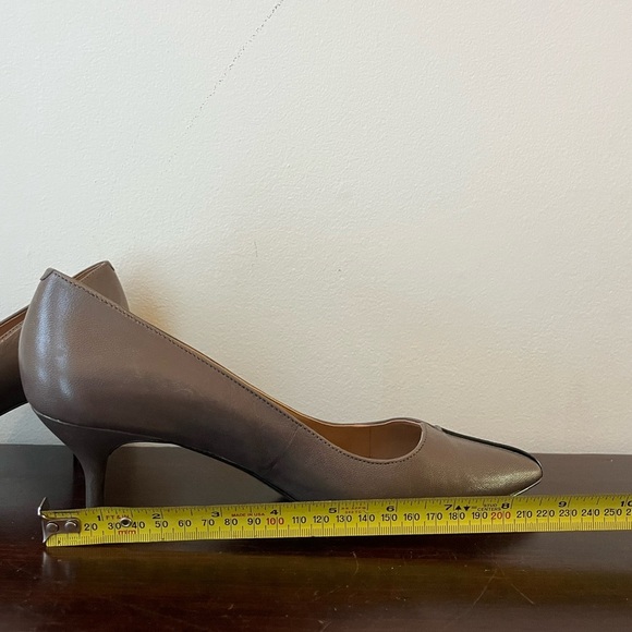 Nine West neutral 2in heels business casual formal size 7.5 - Picture 5 of 8